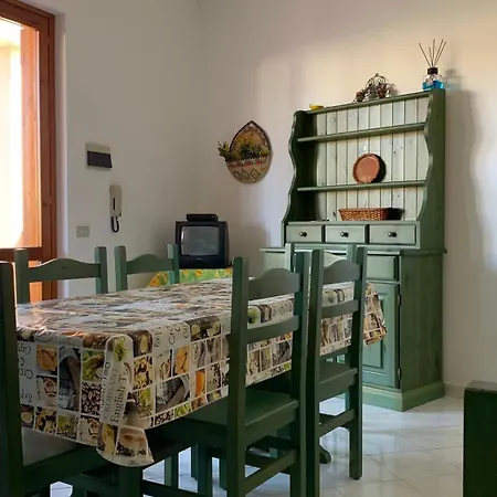 Appartement Casa Romina By La Via Del Mare Viaggi E Vacanze