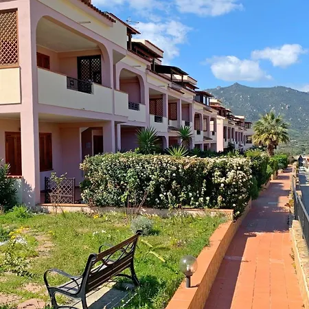 Appartement Casa Romina By La Via Del Mare Viaggi E Vacanze